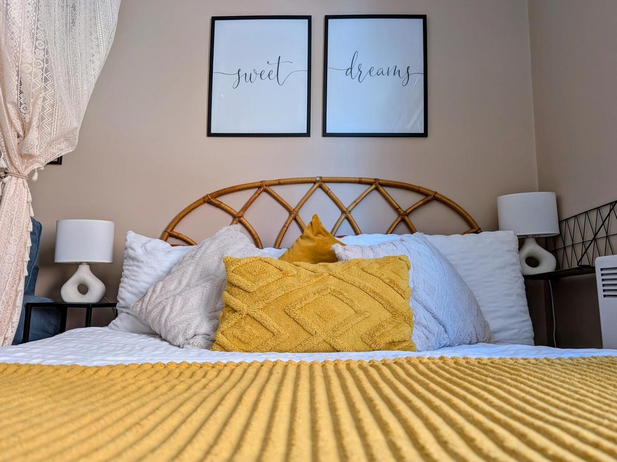 Peacehaven Retreat - 4 Minutes From The Beach! Pet Friendly! Weymouth Luaran gambar